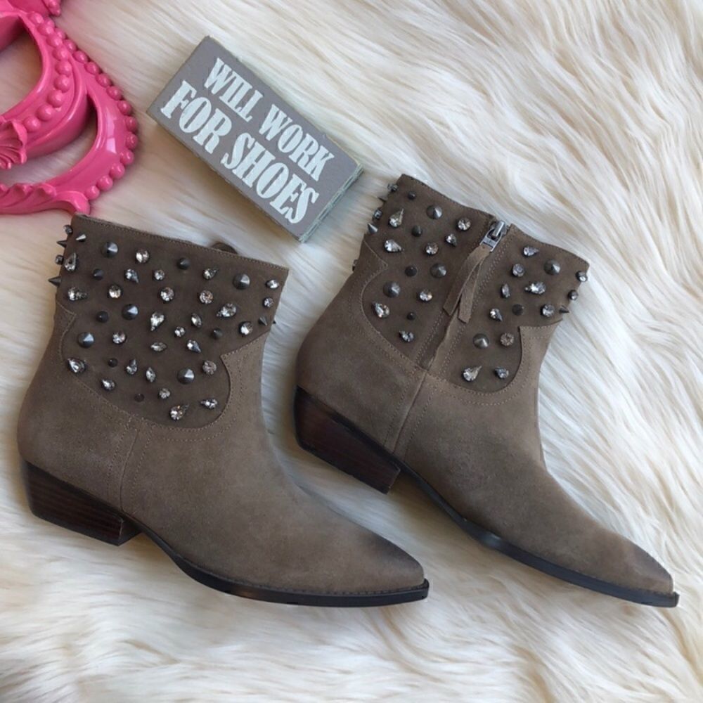 Sam Edelman Avril Embellished Bootie with studs - Picture 2 of 8